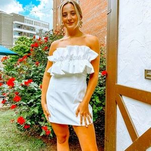 ❌SOLD GUC BOUTIQUE STRAPLESS RUCHED DRESS